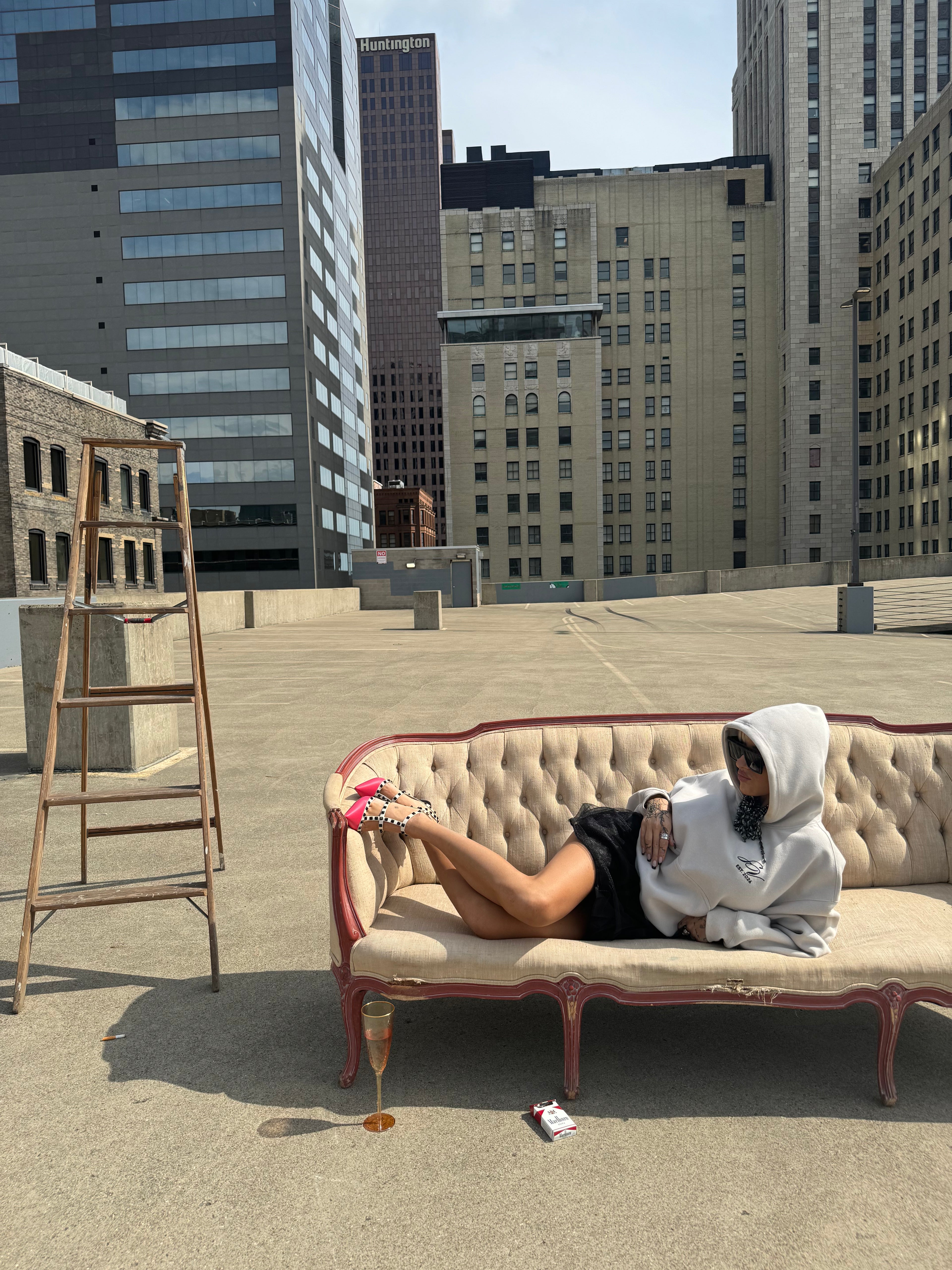 THEORY OF IMAGE HOODIE - LIGHT APRICOT